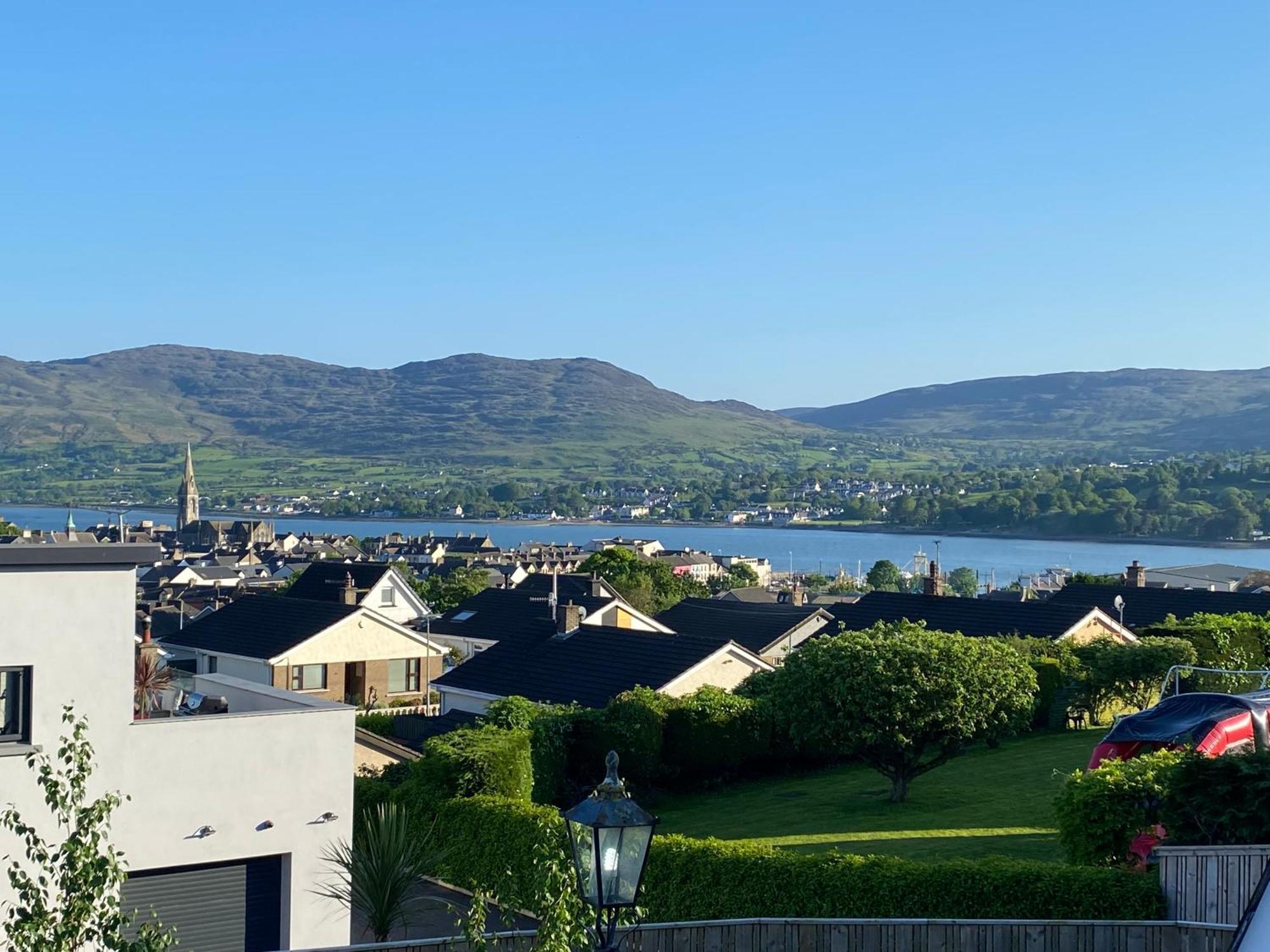 Lough View, Pinewood Hill Villa Warrenpoint Kültér fotó